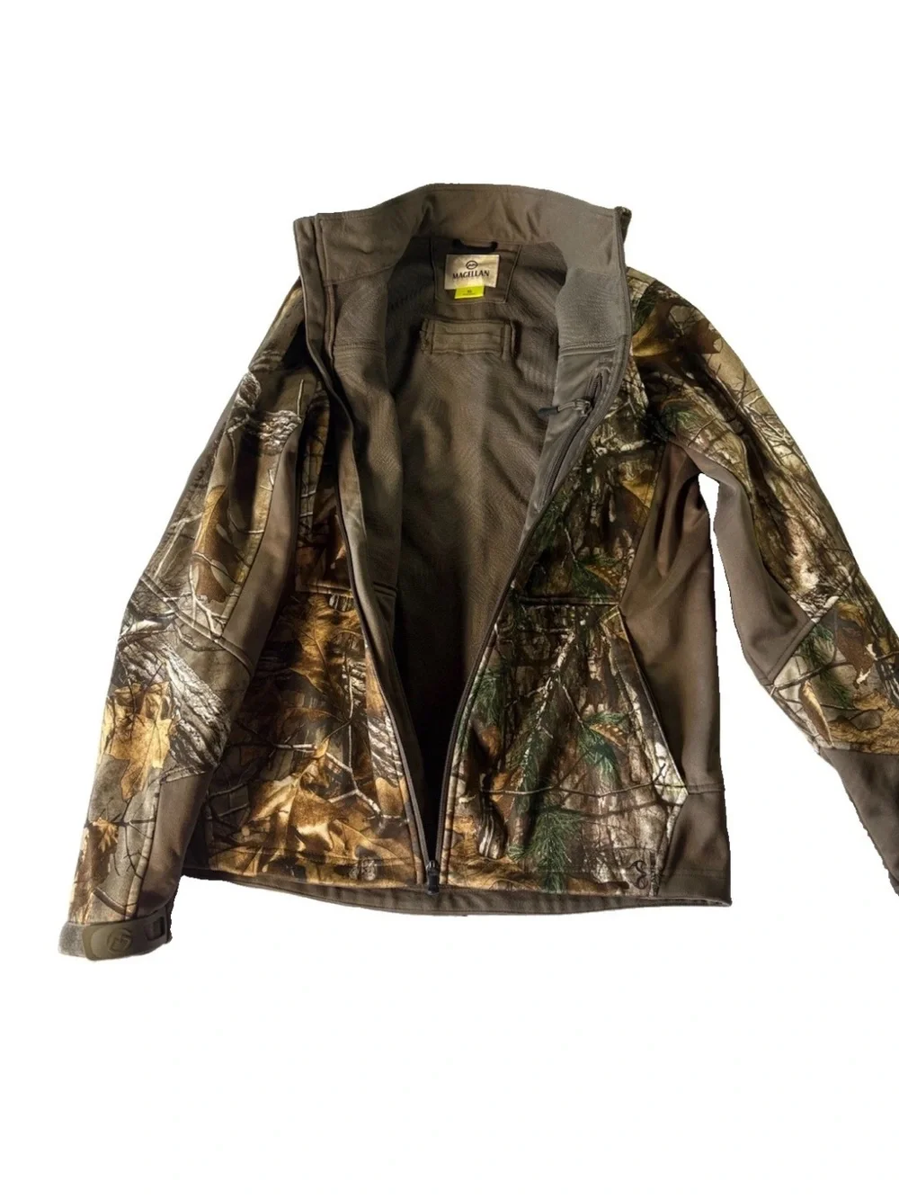 Magellan Outdoors Youth XL Realtree Camo Softshell Hunting Jacket Full Zip